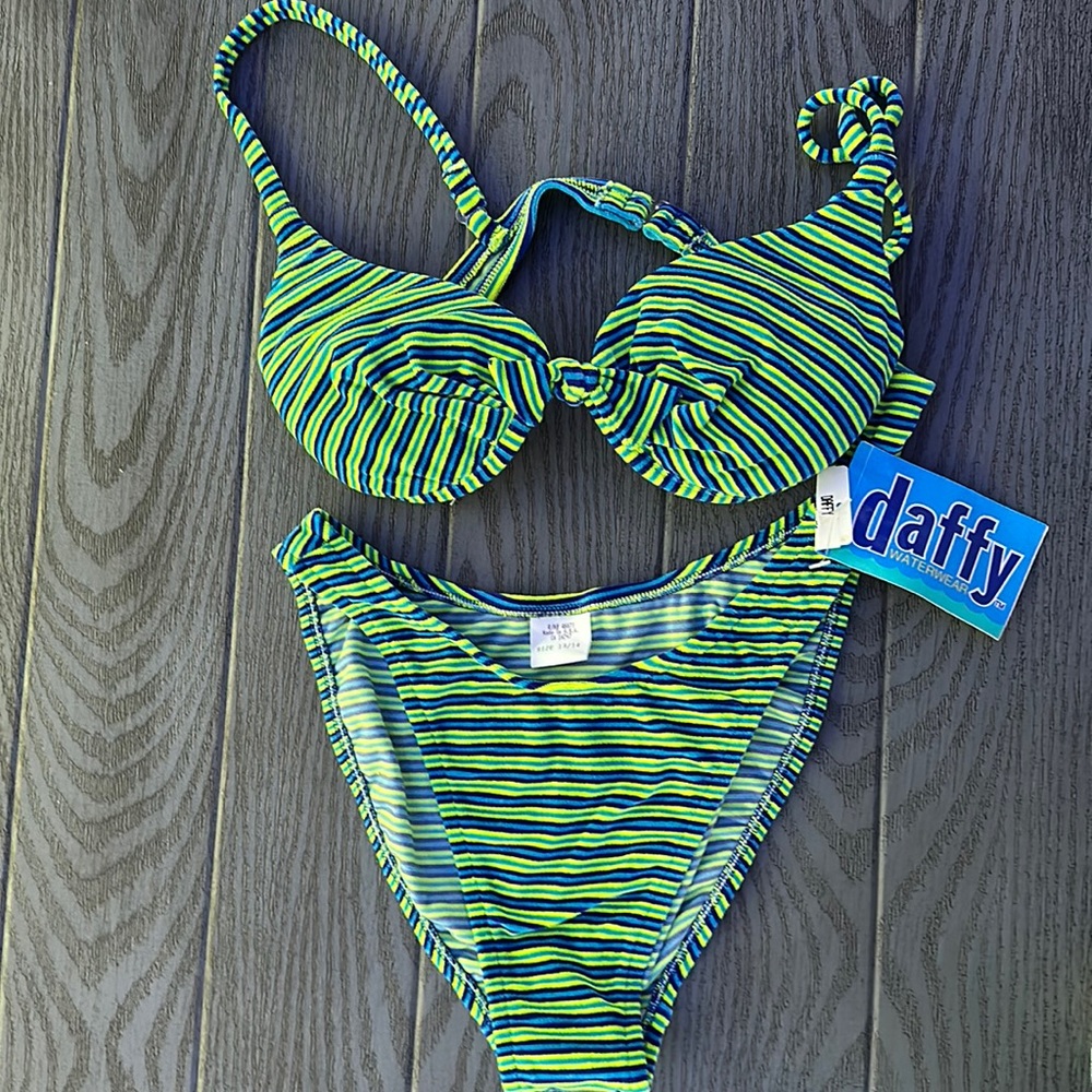 Vintage  Bikini- NWT 🌴🌴🌴